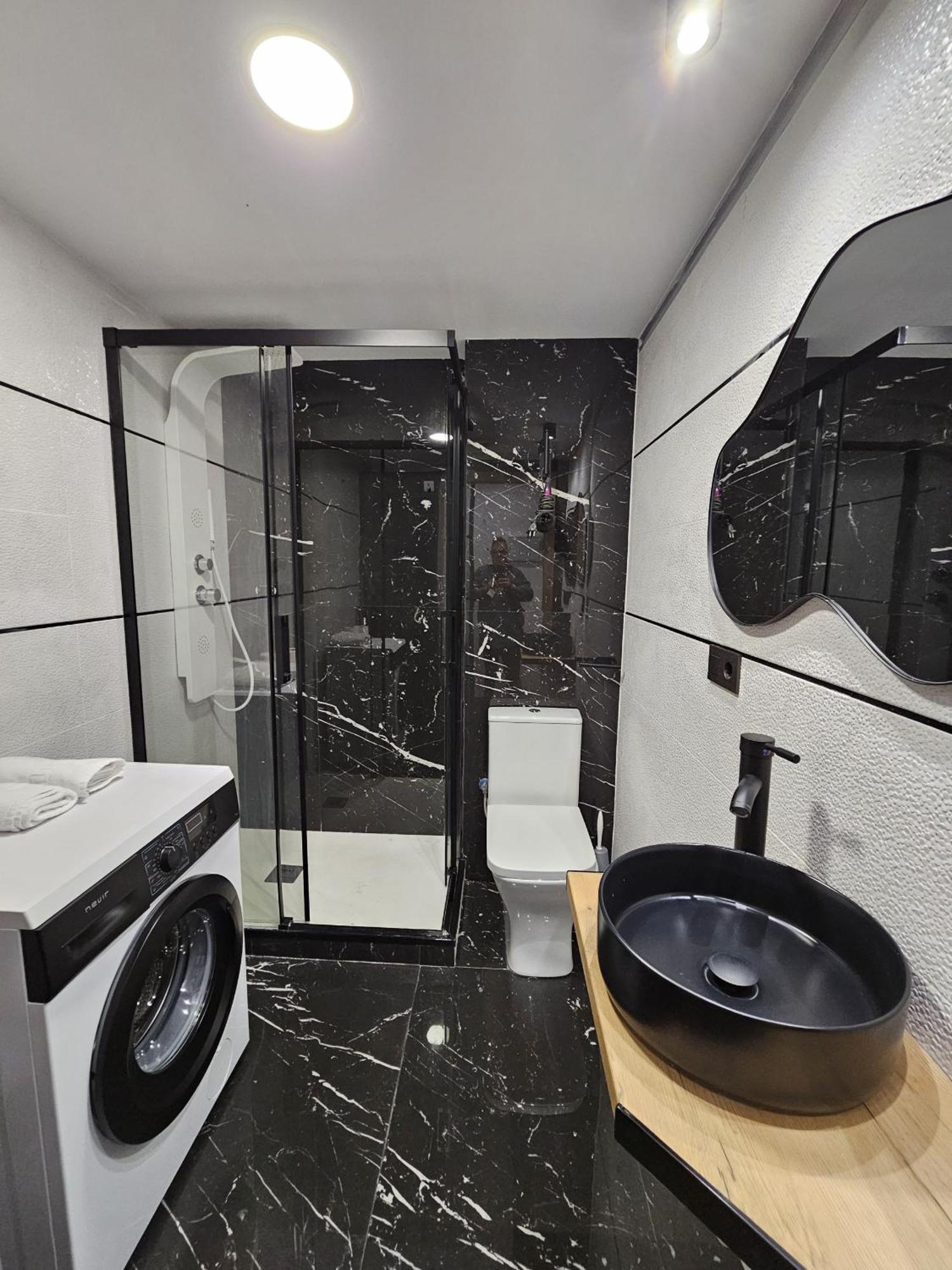 Apartamentos Benidorm Black Екстер'єр фото