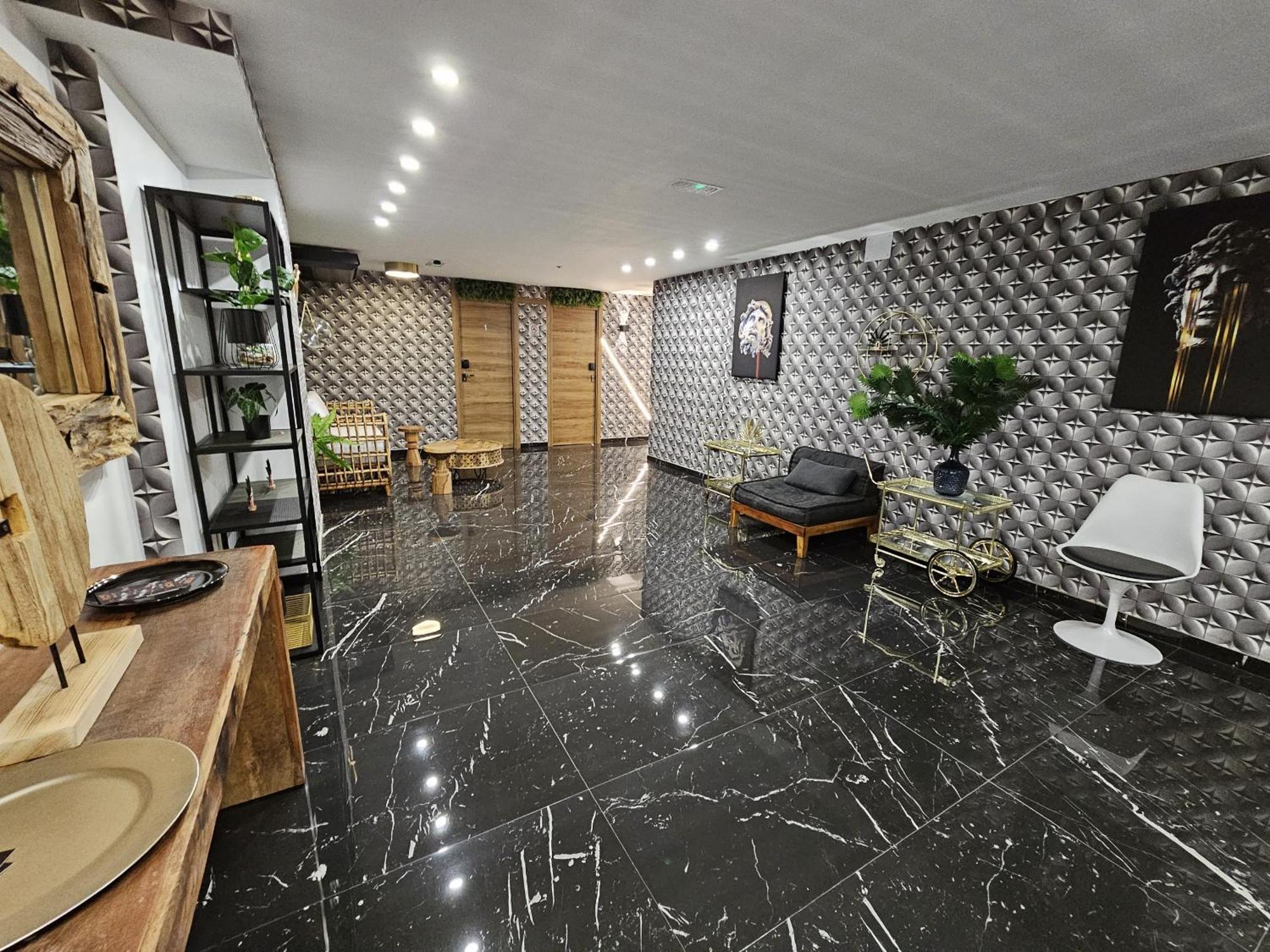 Apartamentos Benidorm Black Екстер'єр фото