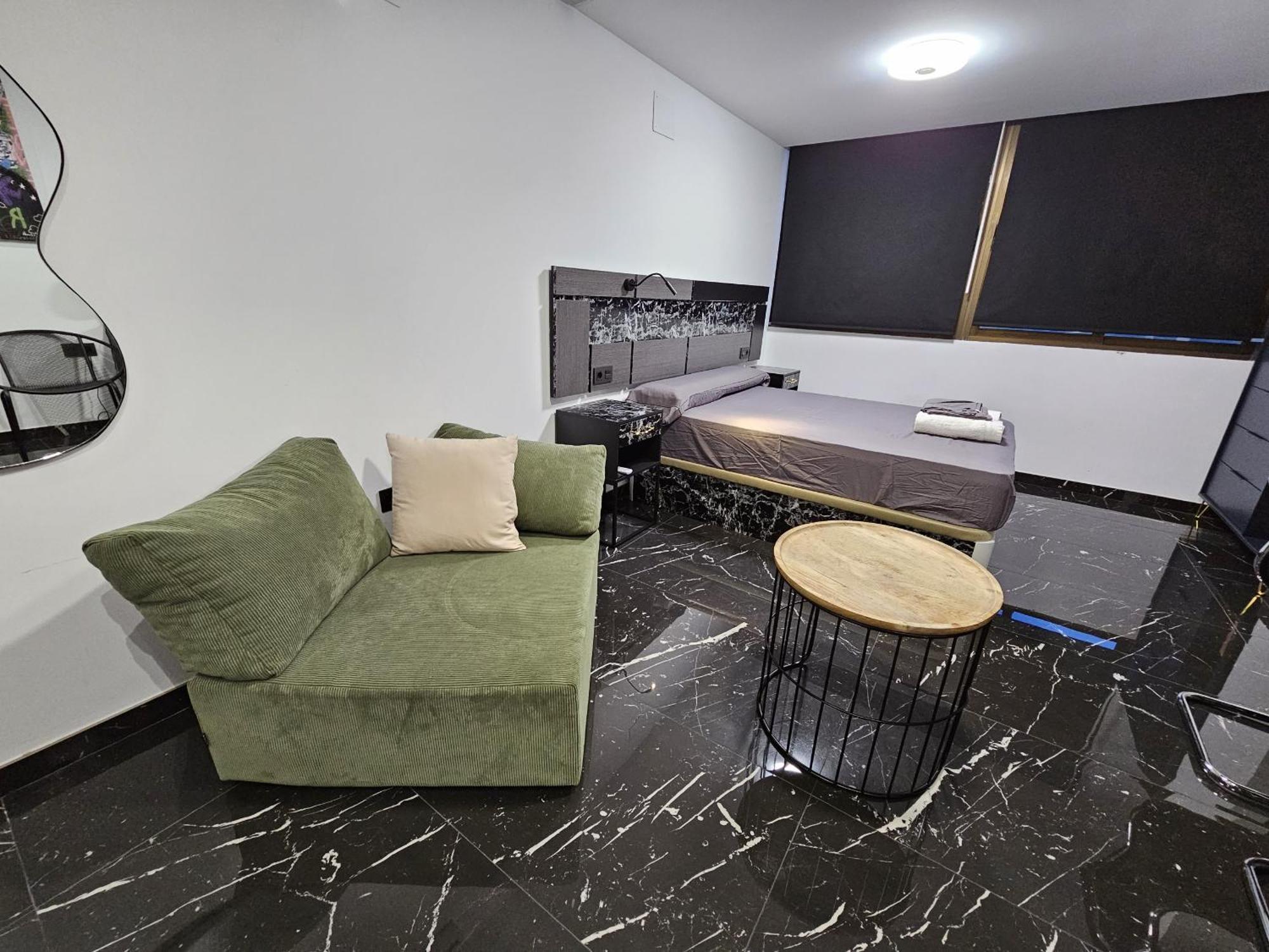 Apartamentos Benidorm Black Екстер'єр фото